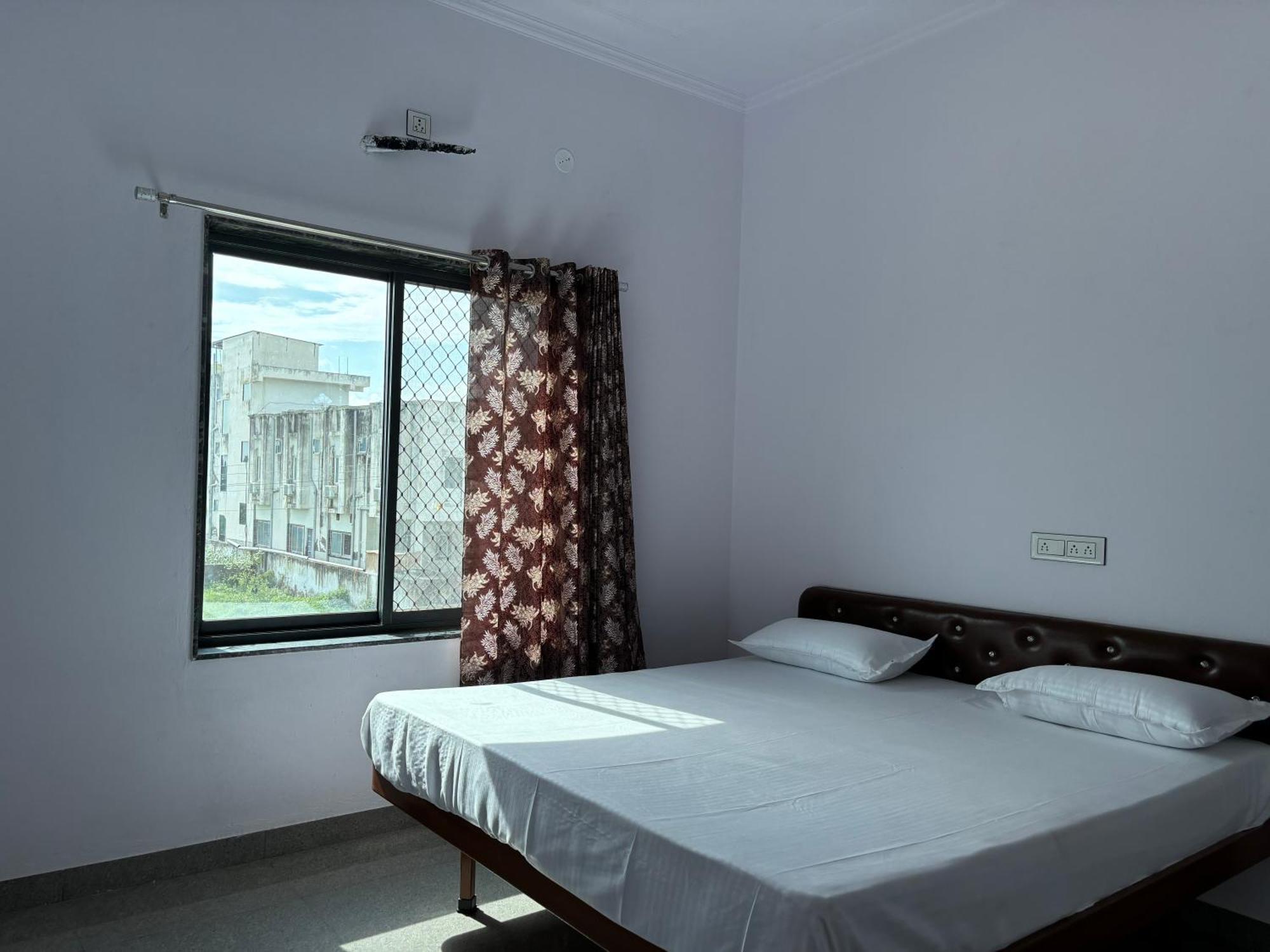 Hotel Raghunath Palace Khātu Εξωτερικό φωτογραφία